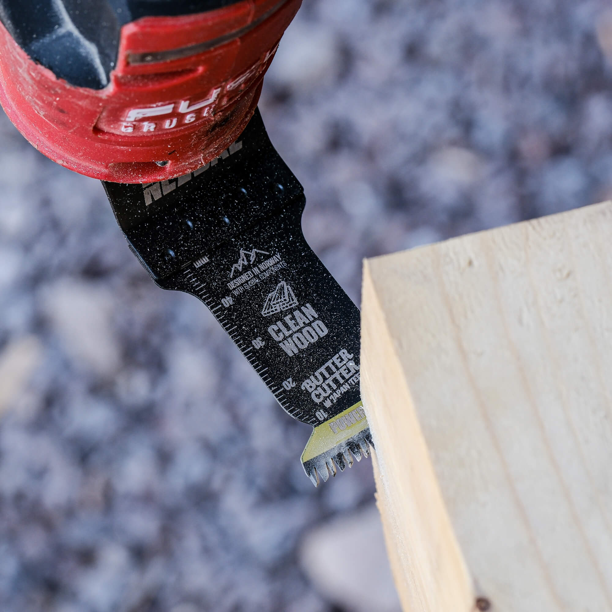 Power arch sågblad til multiverktyg för sågning i rent trä